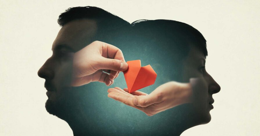 Papieren hart naast een huwelijksakte, met twee silhouetten die van elkaar afkijken – een symbool voor liefde, huwelijk en de gevolgen van scheiding