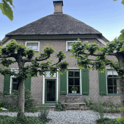 Huis te koop als je gaat scheiden, boerderij in buitengebied dat staat voor vrijheid