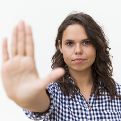 Vrouw zegt nee tegen de relatie